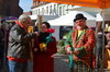 05.03.2020 | Im Rahmen des Wochenmarktes fand auch der traditionelle Suern-Hansen-Markt statt. Bürgermeisterin wünschte allen beim Knieperkohl-Essen einen guten Appetit.