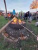 Weihnachtsmarkt, Stockbrot am Lagerfeuer