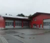 Der Umzug ins neue Prackenbacher Feuerwehrhaus steht unmittelbar bevor. Im Gemeinderat wurde au&szlig;erdem die Anschaffung eines weiteren Fahrzeuges beschlossen.