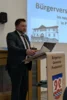 Bürgermeister Andreas Eckl ging auf die Situation in den Kinderbetreuungseinrichtungen ein und berichtete von einem stetig steigenden, großen finanziellen Defizit. 