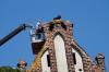 Fotoalbum Neues Storchennetz auf dem Kirchturm der Lindenaer Kirche