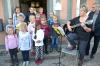 Die Hortkinder der Kita Regenbogen eröffneten das Programm. Foto: Wolfgang Hörmann