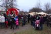 Foto vom Album: Aufstellen ds Weihnachtsbaumes in Leezen, Schloßlatz