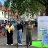 Meldung: Preisträgerinnen beim Zukunftsfest