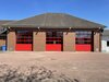 Meldung: Einbau neuer Sektionaltore im Feuerwehrgerätehaus
