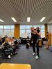 Meldung: Für die 4. Klassen:  Theater Springinsfeld tritt auf mit "ja-nein-stop!" am 17.03., 24.03. und 31.03.2025