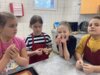 Meldung: Osterbäckerei in der Elbtalgrundschule  Kulinarische Osterreise