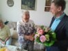 Vorschaubild der News: Bürgermeister Axel Schmidt gratuliert Hildegard Nüsse zum 90. Geburtstag