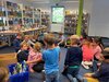 Foto vom Album: Besuch der zweiten Klasse in der Gemeindebücherei Ritterhude