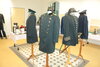 Im Museumsraum wurden u.a. historische Uniformen ausgestellt.