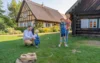 Historische Kinderspiele im Freilandmuseum Lehde Foto: Maria Bühler Historische Kinderspiele im Freilandmuseum Lehde Foto: Maria Bühler