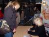 Foto vom Album: Autogrammstunde mit Angelika Milster in den Bahnhofspassagen Potsdam