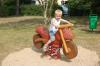 Fotoalbum Pferdekutsche, Motorrad und eine Eisenbahn sorgen für strahlende Kinderaugen