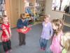Foto vom Album: Kindergarten "Maxigruppe" zu Besuch in der Bibliothek