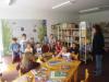 Foto vom Album: Besuch der Klasse 2b in der Bibliothek