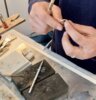 Vorschaubild der Meldung: Glasmuseum: Anmeldung Gold- und Silberschmiedekurs