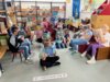 Vorschaubild der Meldung: Lesefreude wecken – die Klasse 2a in der Bücherei