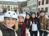 Vorschaubild der Meldung: 7A und 7B beim Schlittschuhlaufen auf dem Heidelberger Weihnachtsmarkt