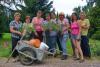 Harzklubfrauen pflegen Friedhofsrabatte