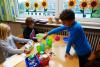 Foto zu Meldung: Gesunde Ernährung an der Schule im Grünen: „Versuche zu Nährstoffen in unserer Nahrung“