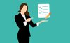 Checkliste Geschäft Geschäftsfrau Notizbuch Quelle Pixabay