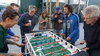 Kickern im Biergarten in Neukölln