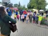Vorschaubild der Meldung: Bürgermeister besucht Nachbarschaftsfest des CJD Prignitz