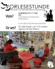 Auf dem Foto sitzt die Vorleserin Sabrina Siebert in der Stadt- und Schulbibliothek auf einem Sessel . Sie hält ein Buch in der Hand und  spricht mit den Kindern und Eltern, welche vor ihr auf Hockern sitzen . Des Weiteren ist die Veranstaltung der Vorlesestunde mit Datum, Ort und Uhrzeit darauf zu sehen. Im unteren Bereich sind die Kontaktdaten der Bibliothek zu finden.  Rundherum befinden sich einige herbstliche Details, wie Fledermäuse, ein Spukschloß und ein Gespenst